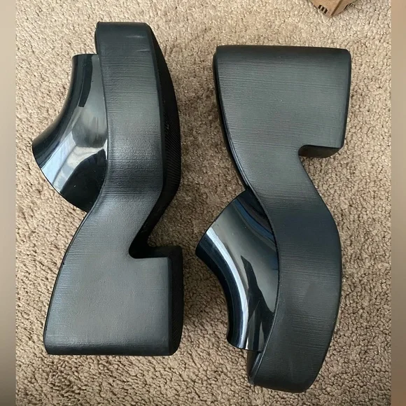 Melissa Black Jelly Platforms in US 9 - Picture 6 of 6